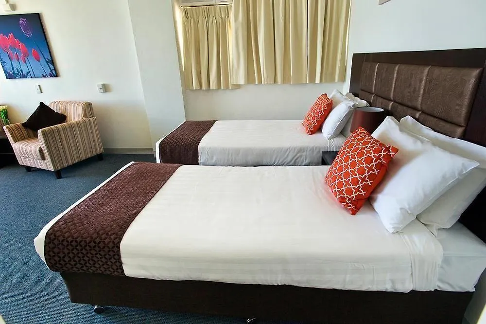 International Beach Resort Gold Coast