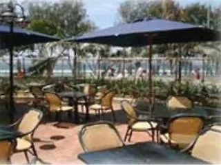 International Beach Resort Gold Coast 4*,